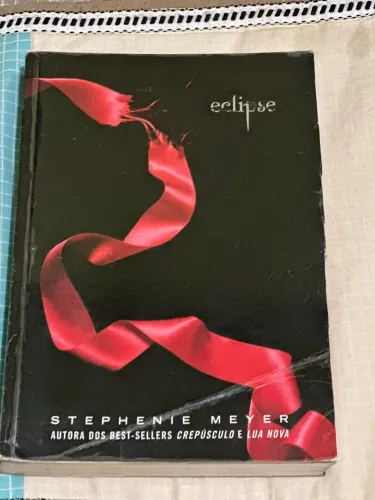 Crepúsculo-Eclipse - Stephenie Meyer | Usado