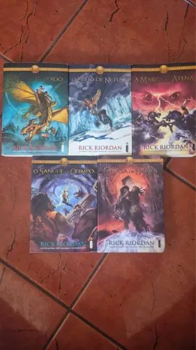 Coleção os heróis do Olimpo