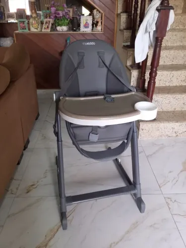 Cadeira de alimentação 