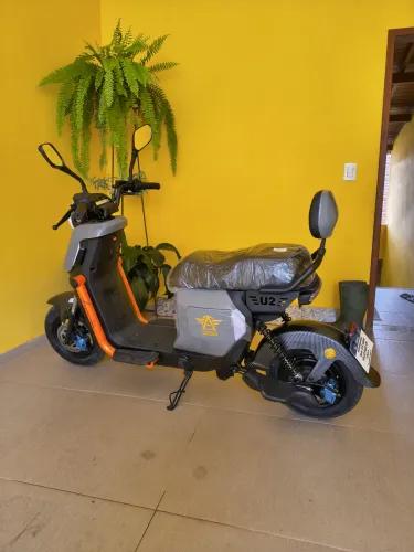 Moto elétrica Angie U2 1000w, bateria de lítio, alto desempenho, robustez, velocidade
