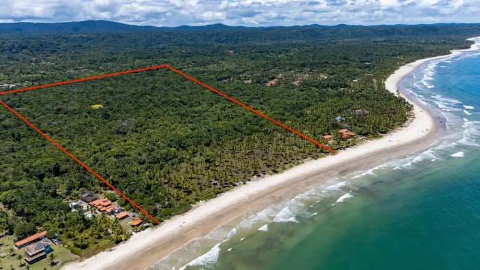 290 m de praia e 300.000 m2 em Ilhéus / Serra Grande, Uruçuca - BA