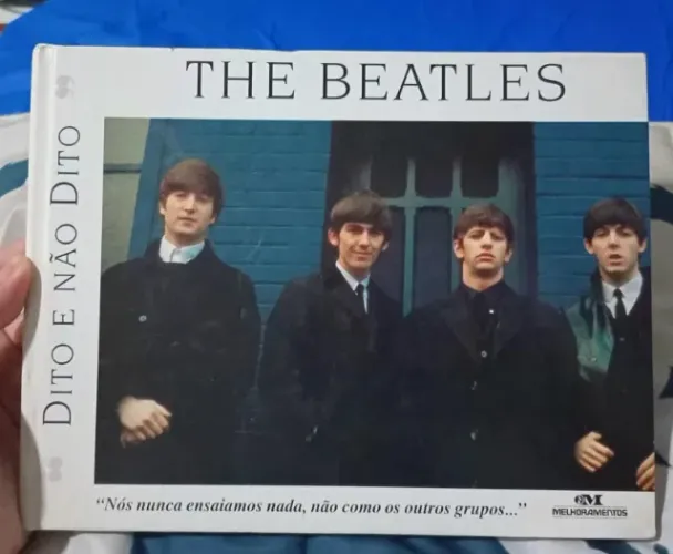 Livro The Beatles Dito e Nao Dito Arthur Davis Capa Dura Edição 1999 Melhoramentos