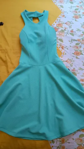 Vende-se vestido