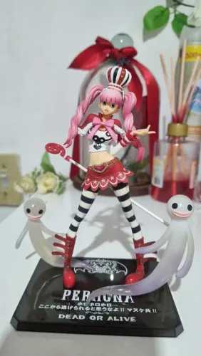 Actions figures Perhona
