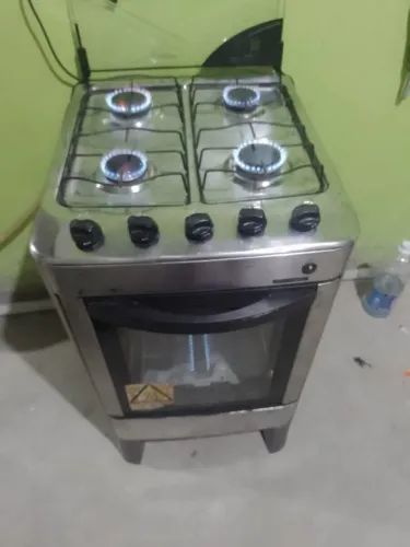 Fogão 4 BC inox automático semi novo (entrego)