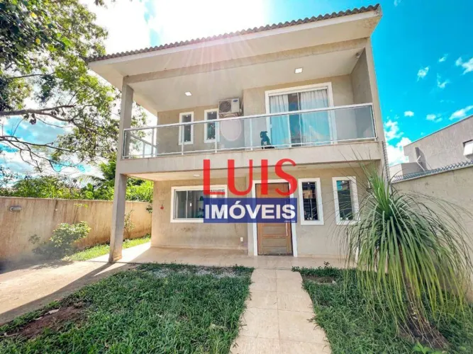 Casa com 3 dormitórios à venda, 200 m² por R$ 1.000.000,00 - Itaipu - Niterói/RJ