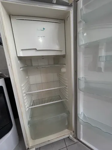 Geladeira frost free consul