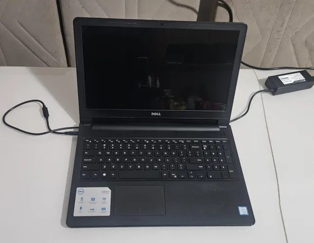 Notebook Dell inspiron i5 7 th 8 GB RAM SSD 256 gb