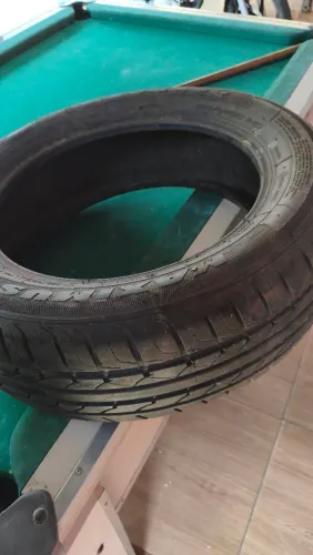 Pneu 185/60 aro 15 