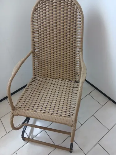Cadeira De Balanço Com Molas