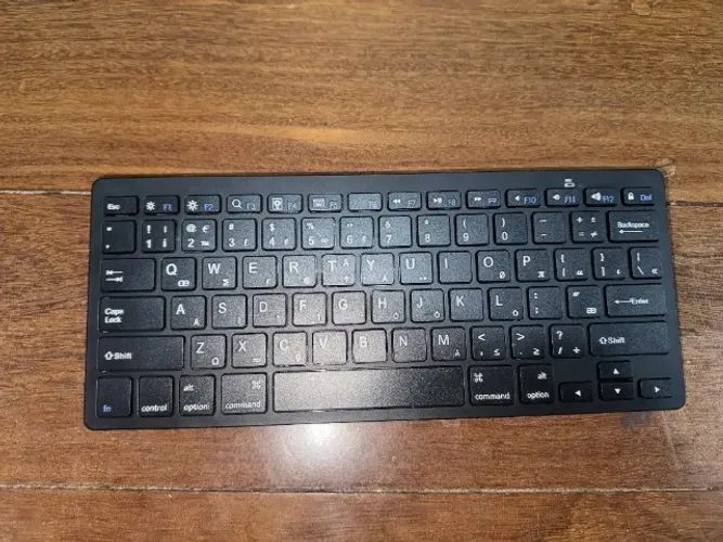 Kit Periféricos: Teclado Lehmox + Mouse Gamer Logitech G203