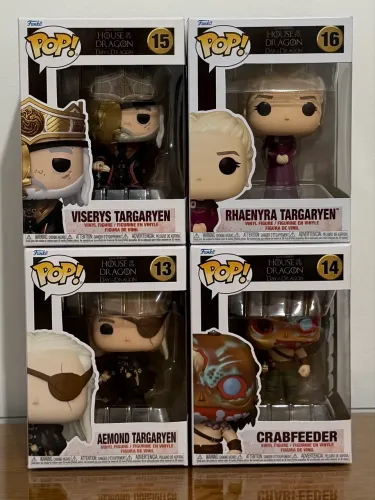 Funkos Viserys, Rhaenyra, Aemond e Crabfeeder House of The Dragon