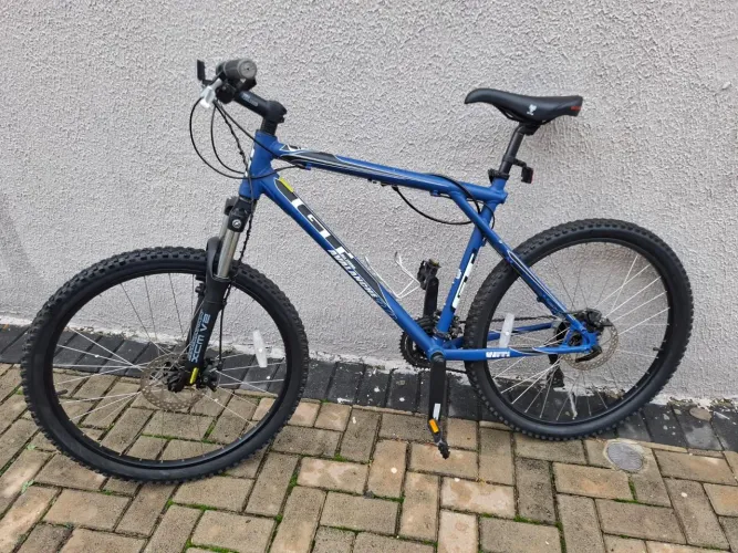 Bicicleta GT Avalanche 