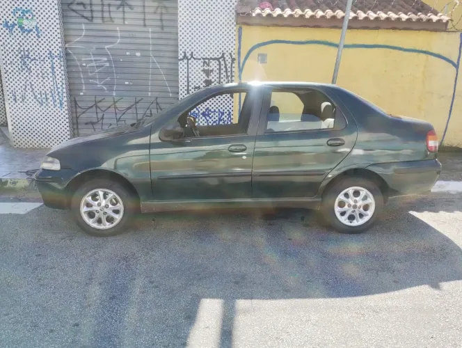 Fiat Siena ELX 1.0 MPI Fire 16V 4P (25 Anos) 2001