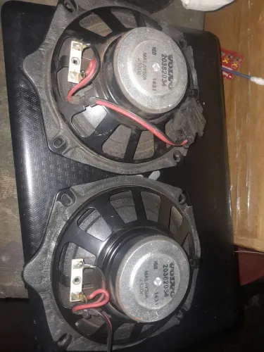 1 par de auto falante volvo