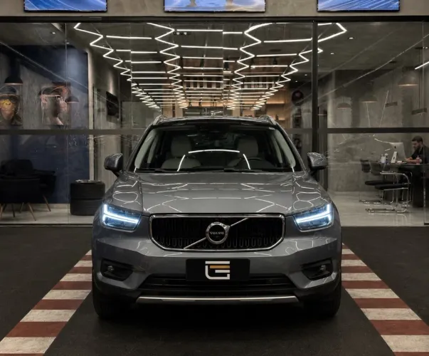 Volvo XC40 T-4 2.0 190cv FWD 2019