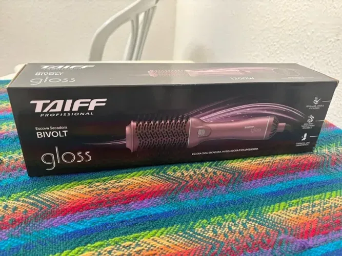 Escova Secadora Bivolt TAIF