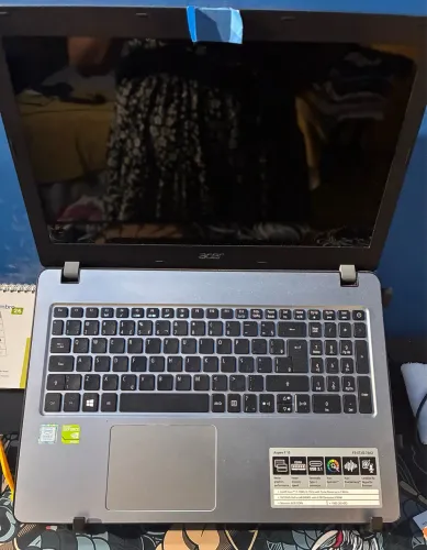 Notebook Acer Aspire F15 i7 + GeForce 940MX