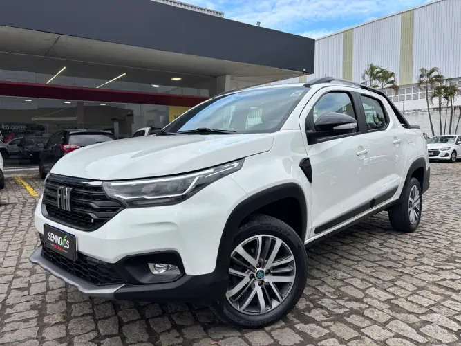 Fiat Strada Volcano 1.3 Flex 8V CD Aut. 2025