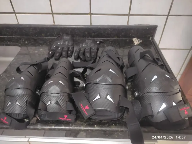 Kit Proteção Moto Red Dragon + Luvas X11 Expert Riders