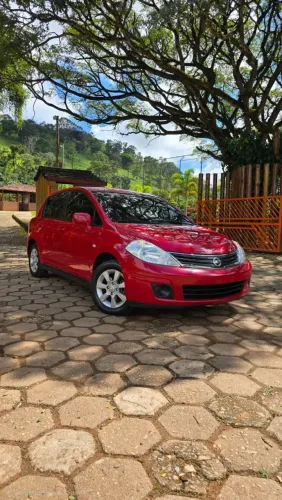 Nissan Tiida S 1.8/1.8 Flex 16V Mec. 2011