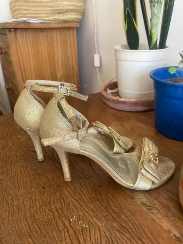 Sandalia salto 34/35