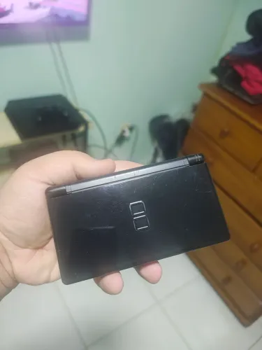 Console Nintendo ds desbloqueado com r4 cheio de jogos