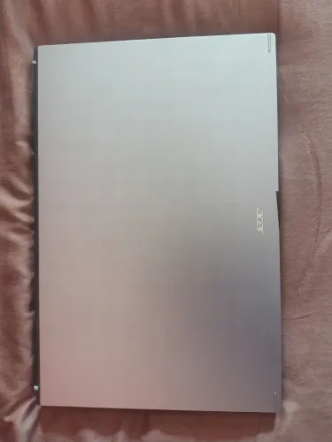 Notebook acer core i5 12° com 8 gigas de ram com 256 gigas de memória interna SSD nvme!!!
