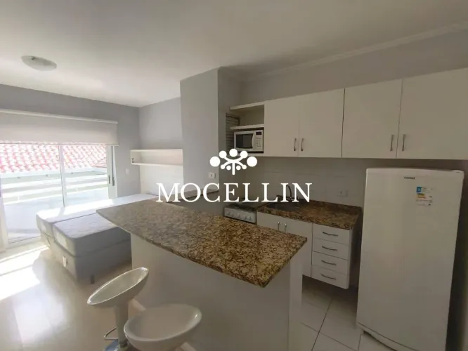 Apartamento com 33 m², 1 quarto para alugar no bairro São Francisco.