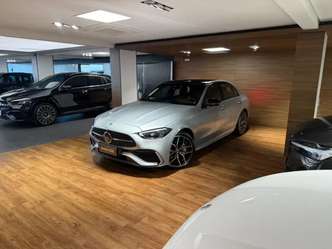 Mercedes-Benz C-300 AMG Line EQ Boost 2.0 TB Aut. 2025