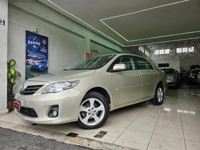 Toyota Corolla XEI 2.0 Flex 16V Aut. 2012