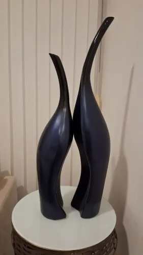 Escultura abstrata/66cm a maior e 55cm a menor