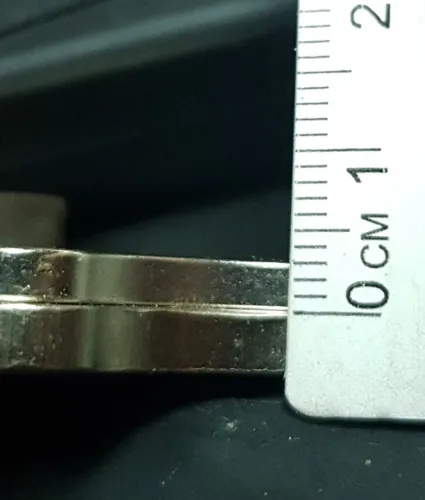 Ímã de HD Neodímio 3mm Espessura 42mm Comprimento Super Forte