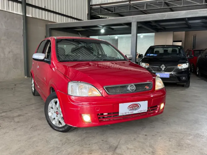 Chevrolet Corsa Hat. SS 1.8 MPFI 8V Flexpower 5P 2006