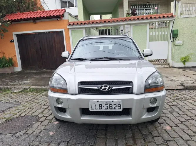 Hyundai Tucson 2.0 16V Aut. 2010
