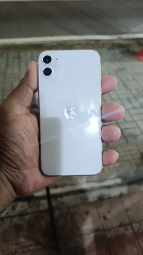 iPhone 11 256g bateria 70% 