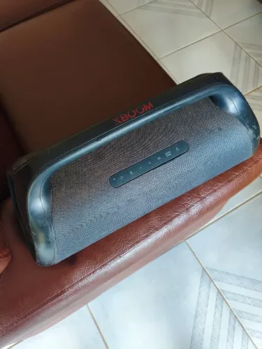 Boombox LG XG9Q