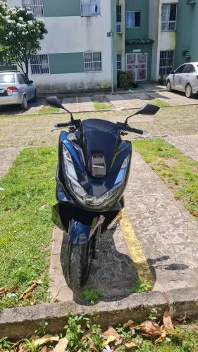 HONDA PCX 160 DLX 2025 - 10.000 KM - GARANTIA ATÉ 2028