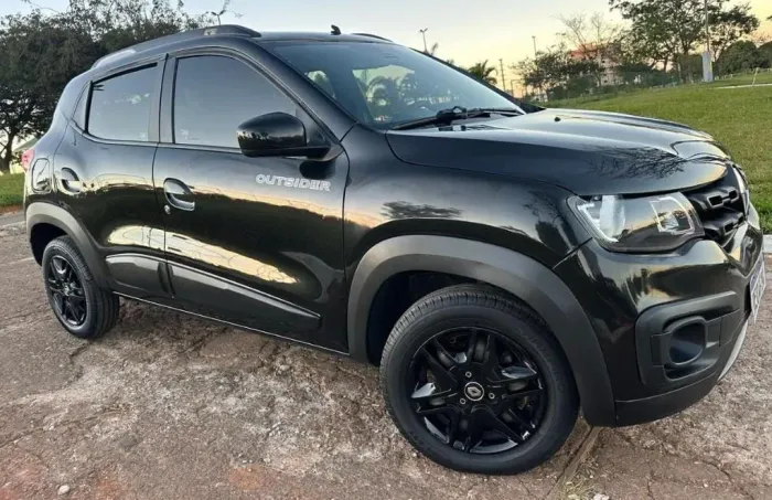 Renault Kwid Outsider 1.0 Flex 12V 5P Mec. 2020