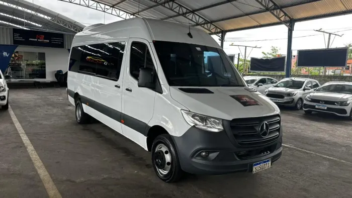 ?VENDO VAN 18 LUGARES SPRINTER ?