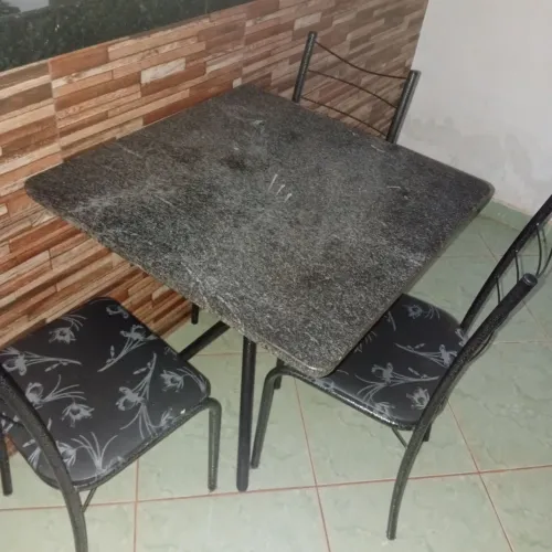 Mesa de mármore