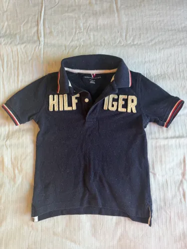 Camiseta polo Original Tommy Hilfiger tamanho 4T