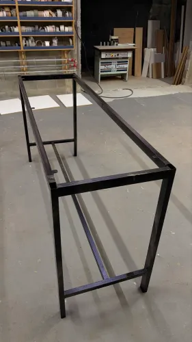 Estrutura bancada de ferro