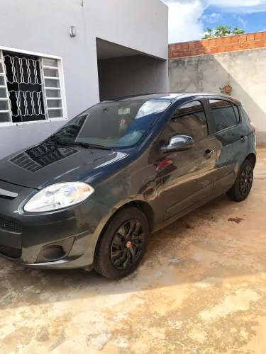 Fiat Palio Essence 1.6 Flex 16V 5P 2014