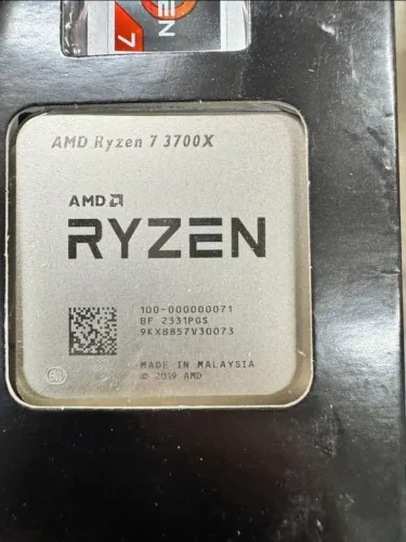 Ryzen 3700x em perfeito estado