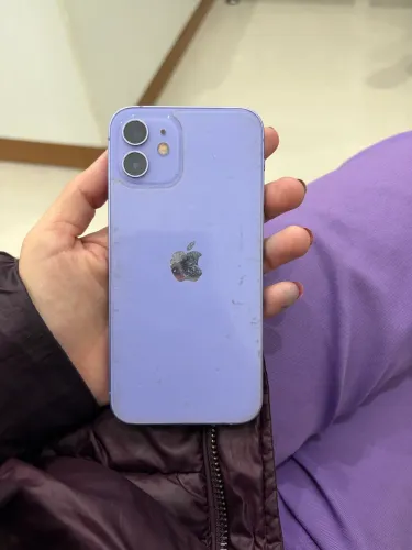 iPhone 12