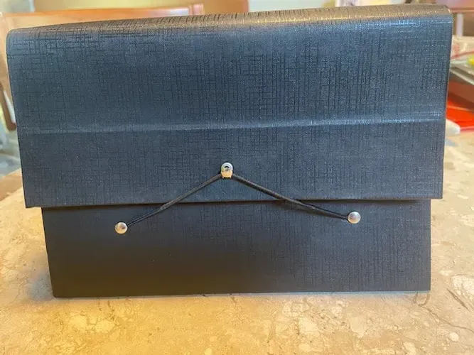 Pasta sanfonada duplicada de papelão preto, 31 divisórias