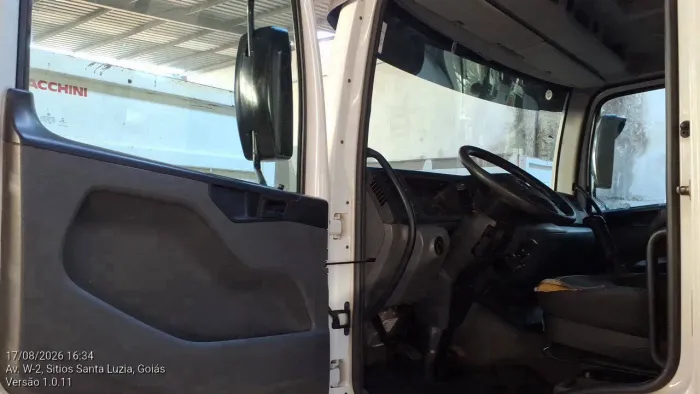 Volkswagen 24.280 E Constellation 6x2 2p (diesel)(E5) 2020/2021 Vamos Seminovos Goiania