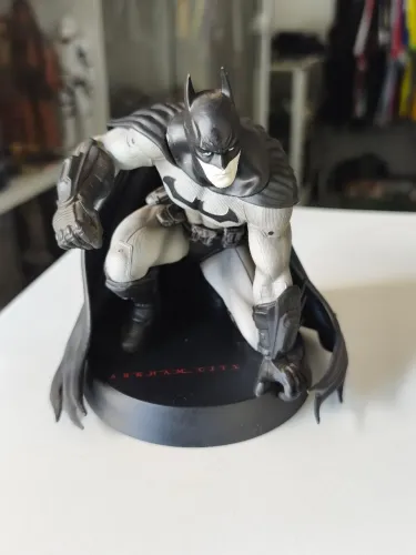 Boneco estátua Batman kotobukyia