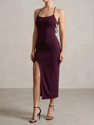 Vestido de Festa Longo Vinho com Fenda e Costas Abertas Elegante